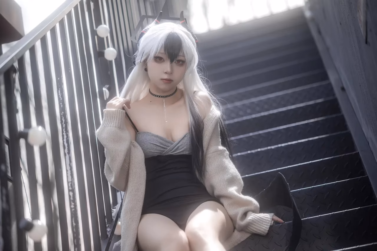 VectorFish as Kayoko Onikata — cosplay photo 1 of 45