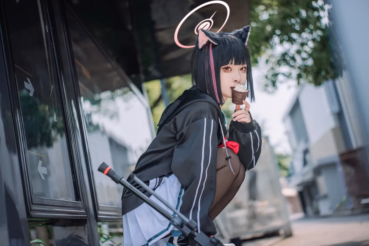 VectorFish as Kazusa Kyoyama — cosplay photo 3 of 18