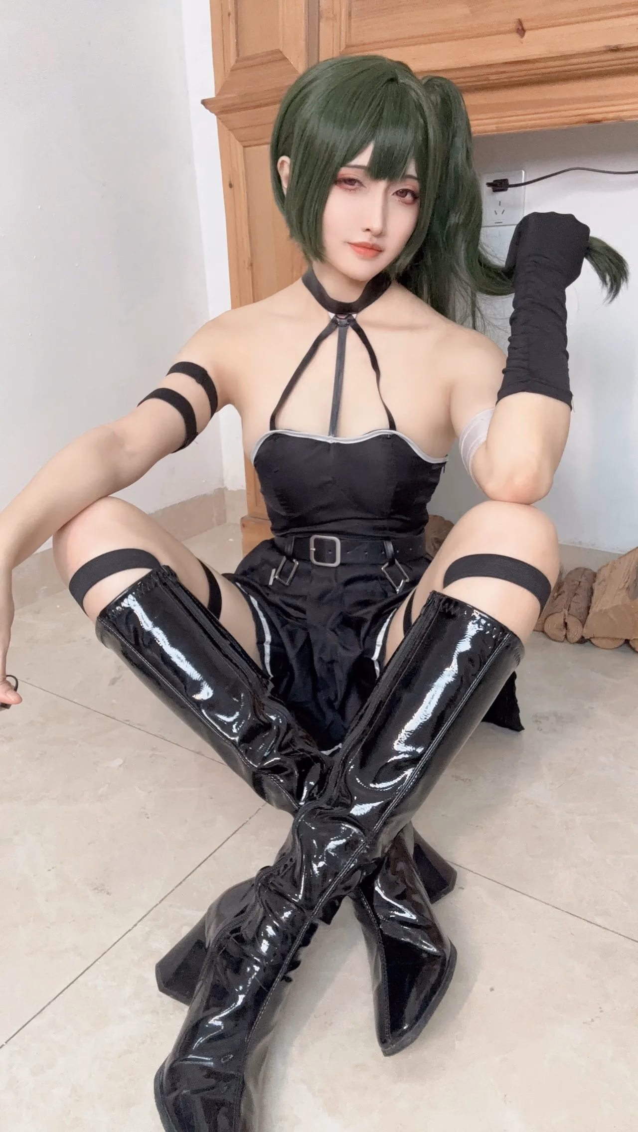 Yamazaki Rei as Ubel — cosplay photo 107 of 142