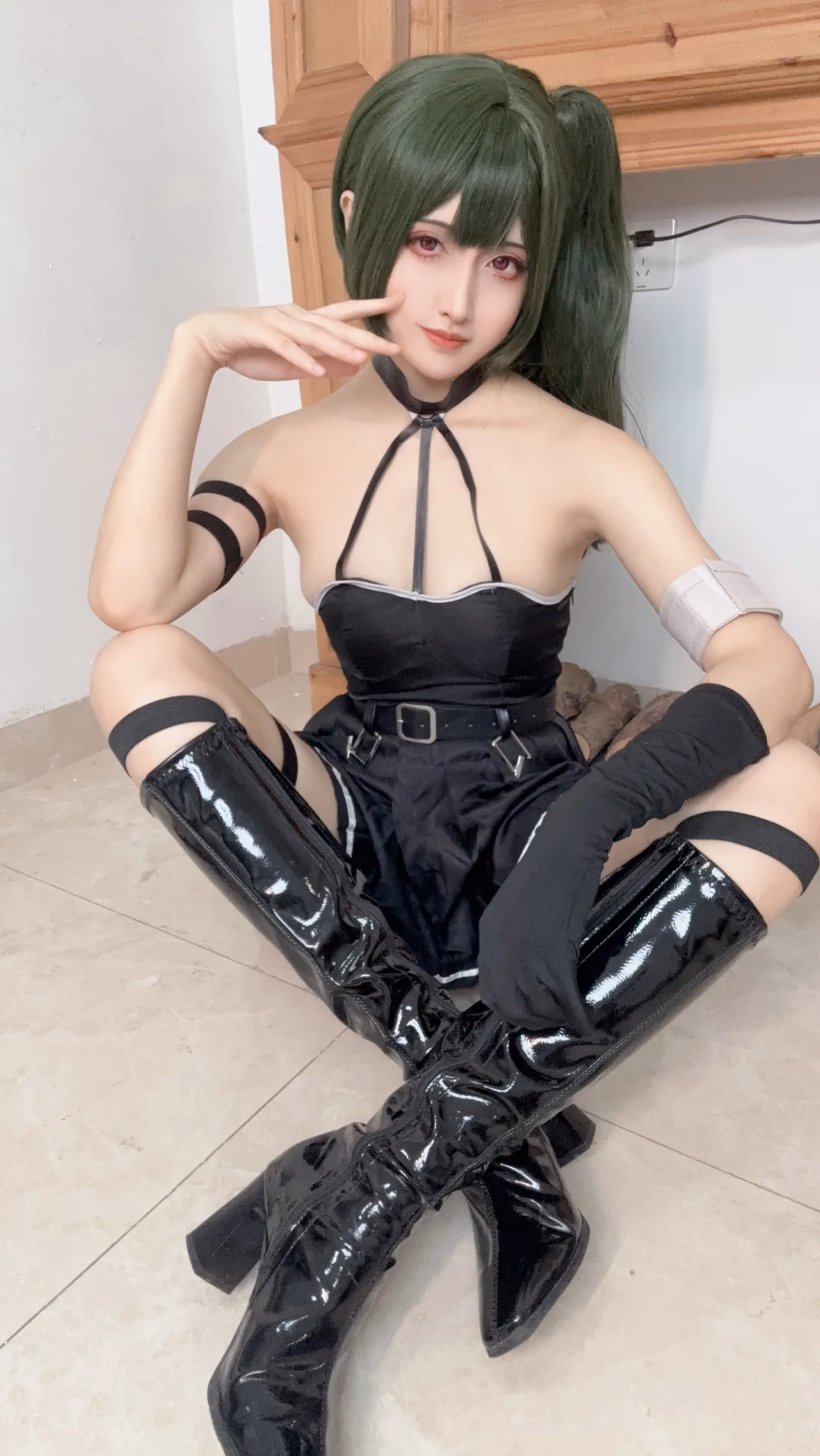 Yamazaki Rei as Ubel — cosplay photo 109 of 142
