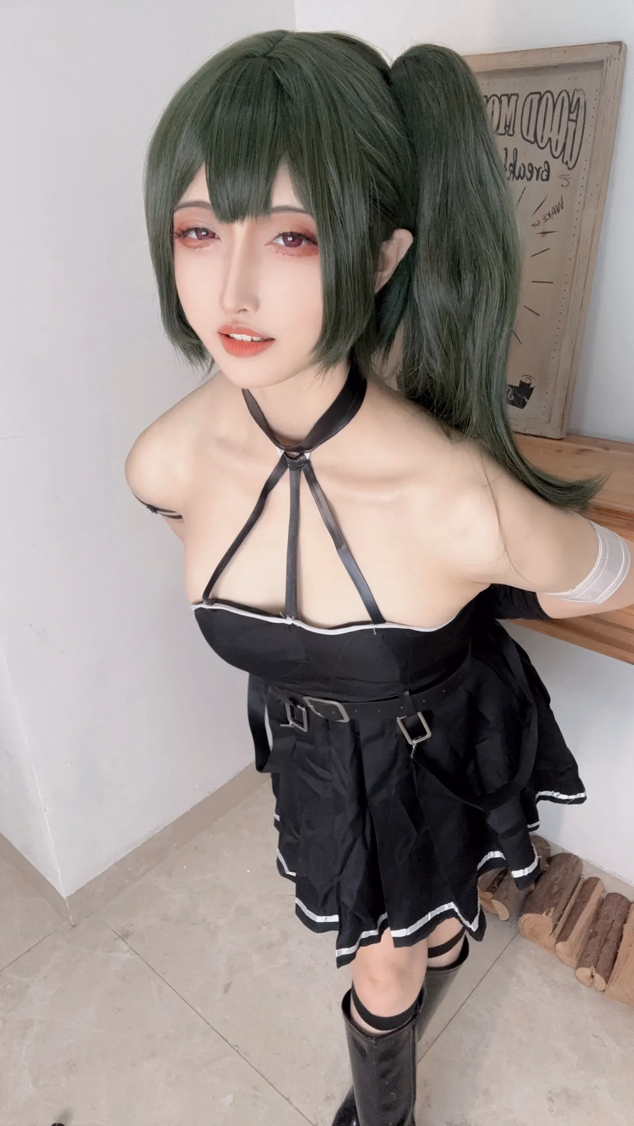 Yamazaki Rei as Ubel — cosplay photo 126 of 142