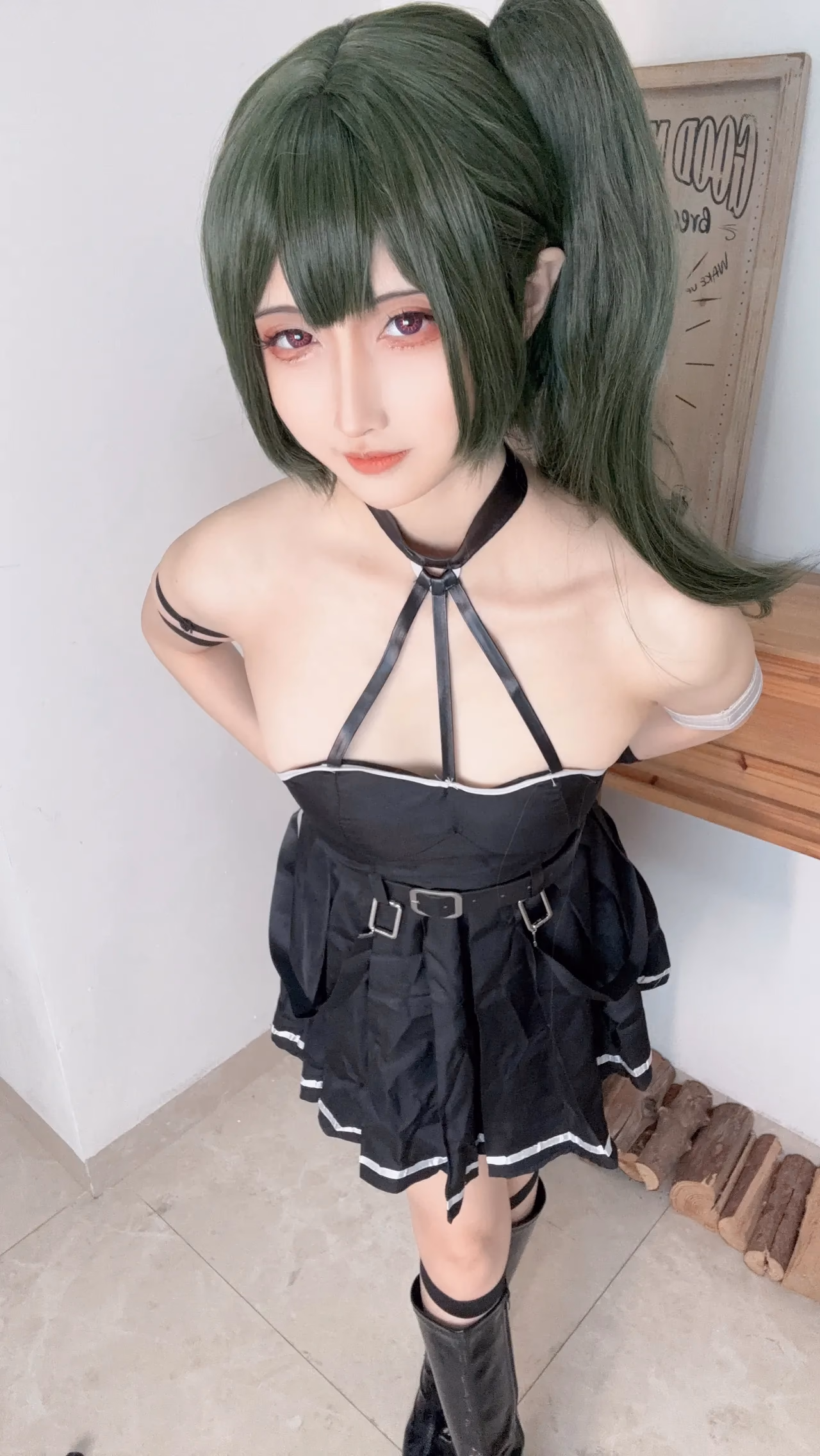 Yamazaki Rei as Ubel — cosplay photo 128 of 142