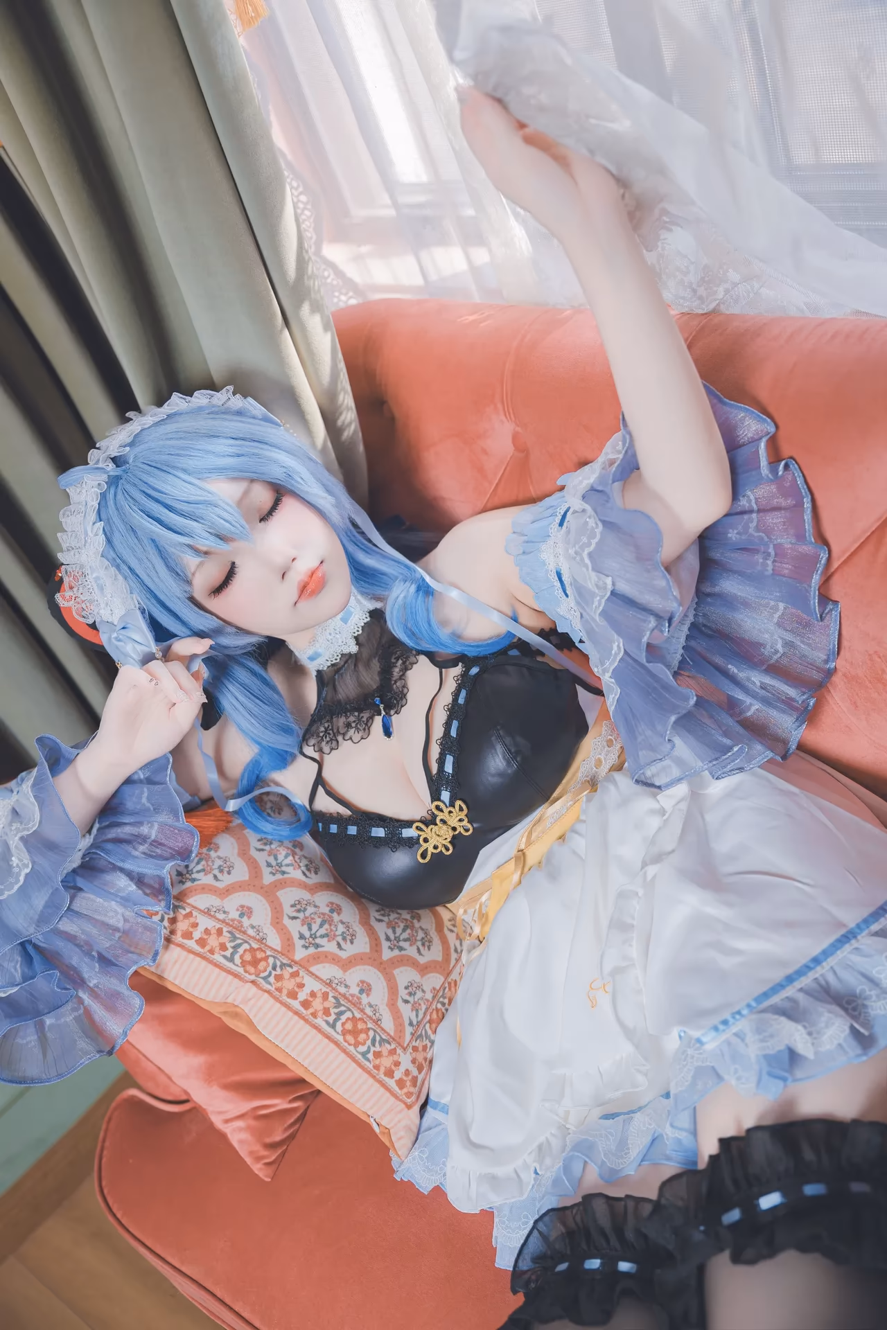 Yuki Astra as Ganyu — cosplay photo 24 of 31