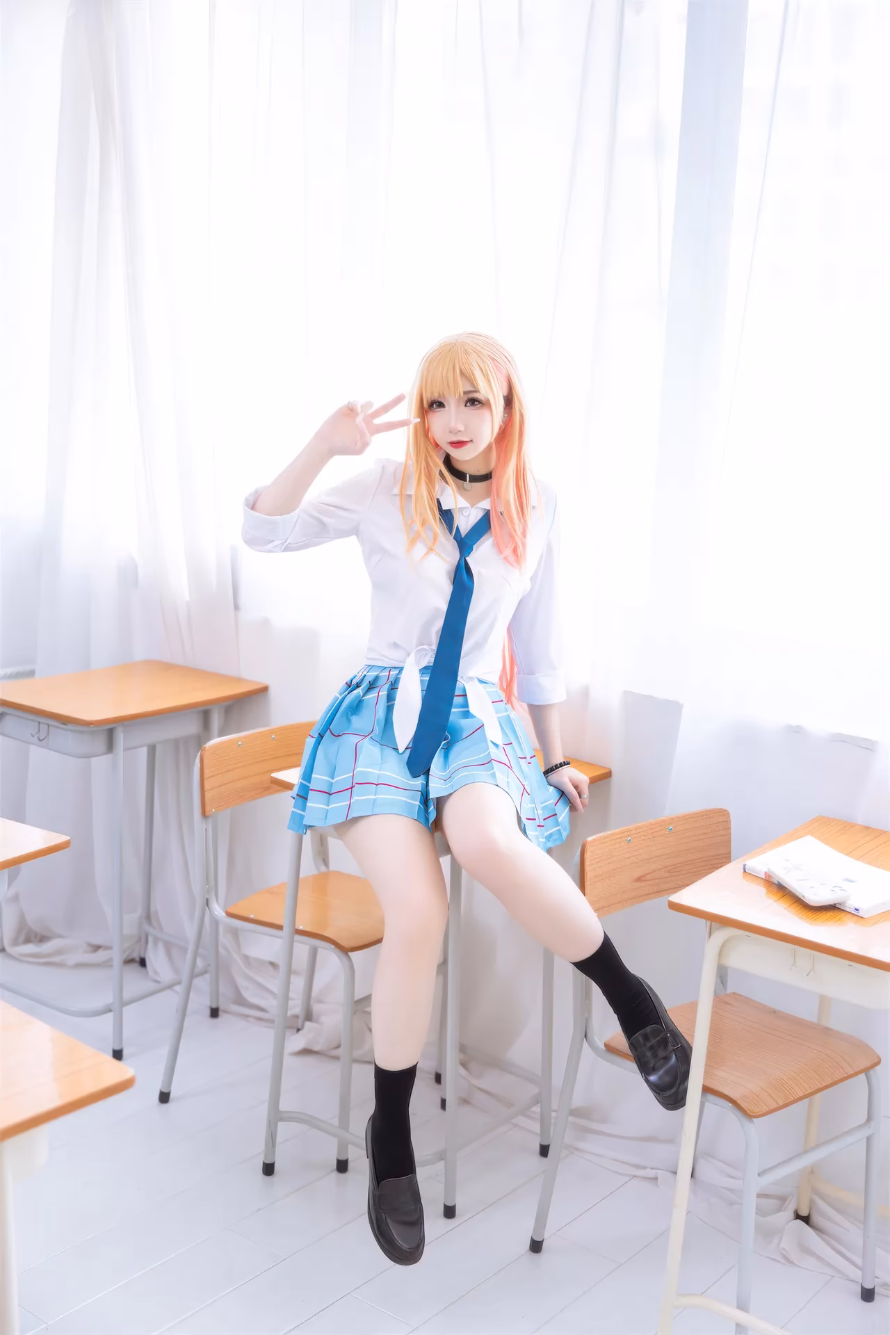 Yuki Astra as Marin Kitagawa — cosplay photo 26 of 44
