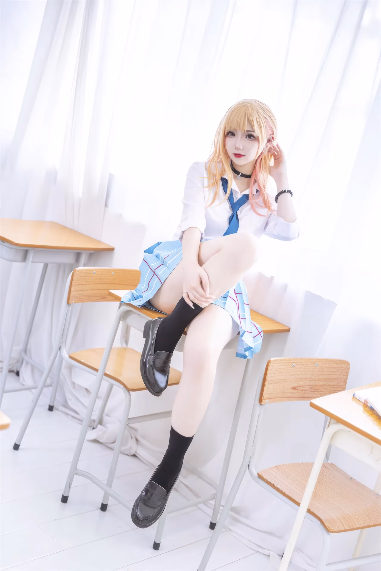 Yuki Astra as Marin Kitagawa — cosplay photo 36 of 44