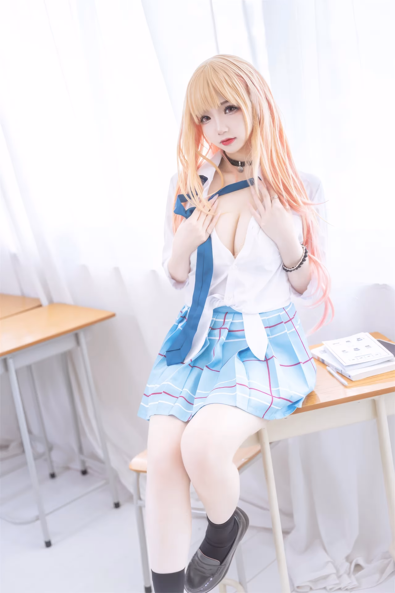 Yuki Astra as Marin Kitagawa — cosplay photo 42 of 44
