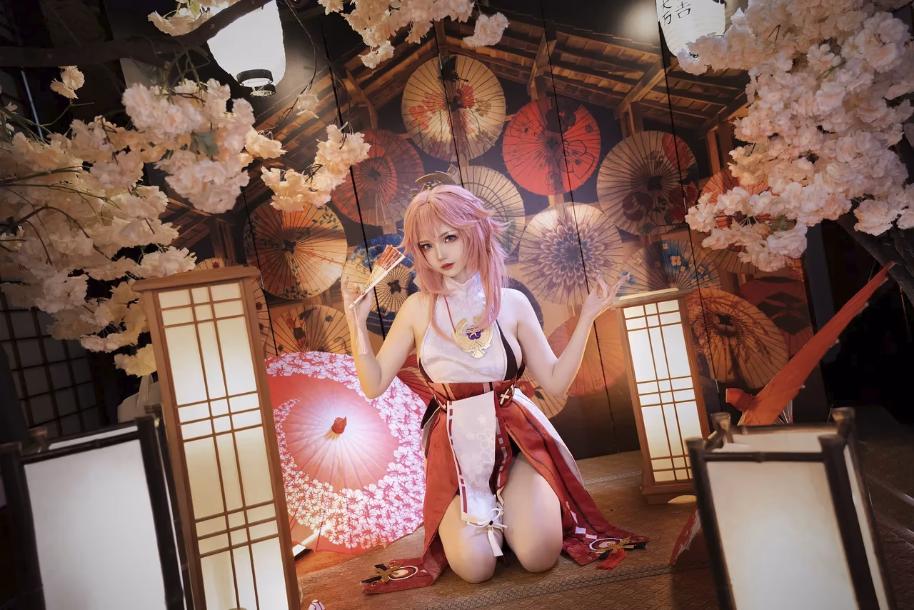 Yuki Astra as Yae Miko — cosplay photo 14 of 60