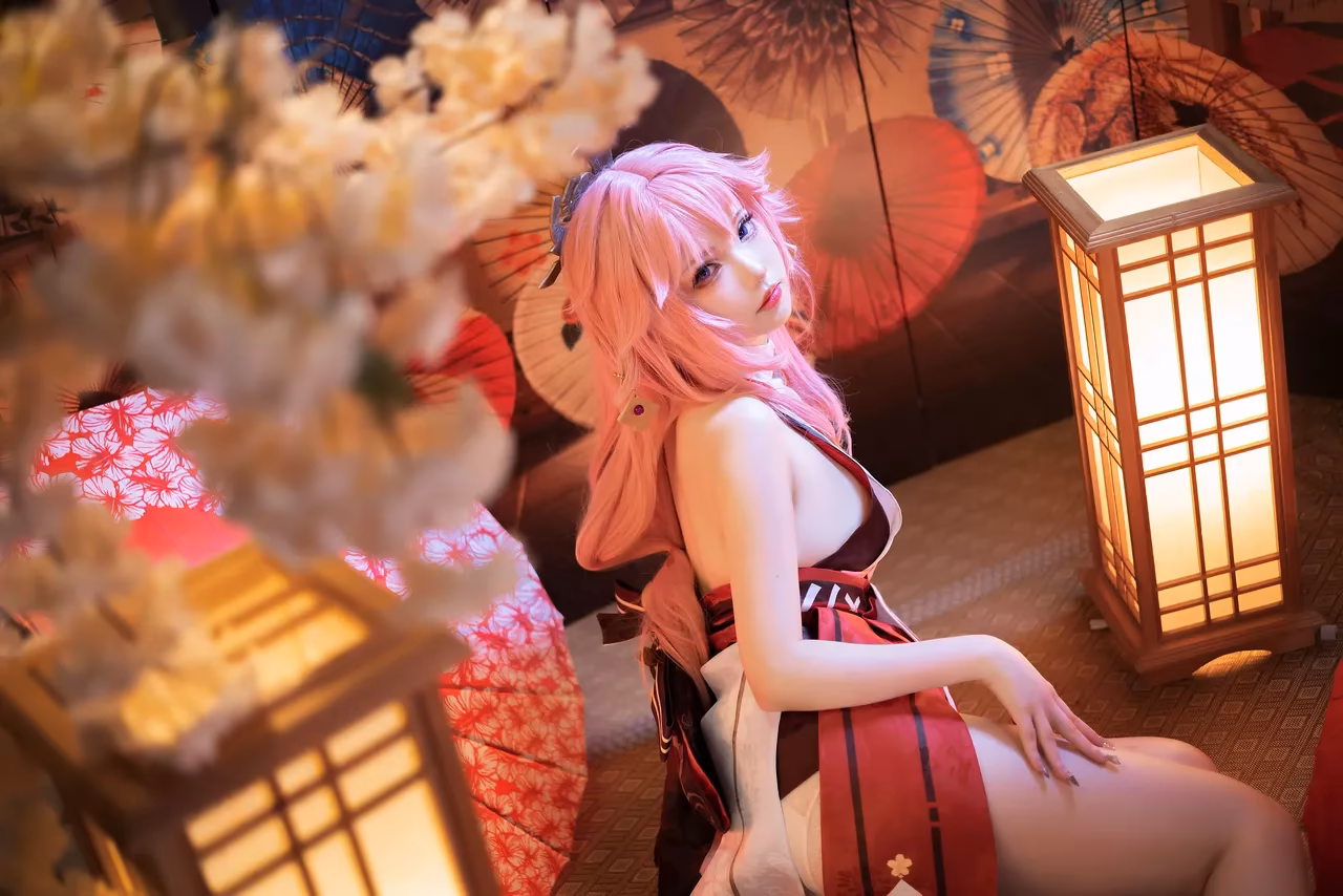 Yuki Astra as Yae Miko — cosplay photo 24 of 60
