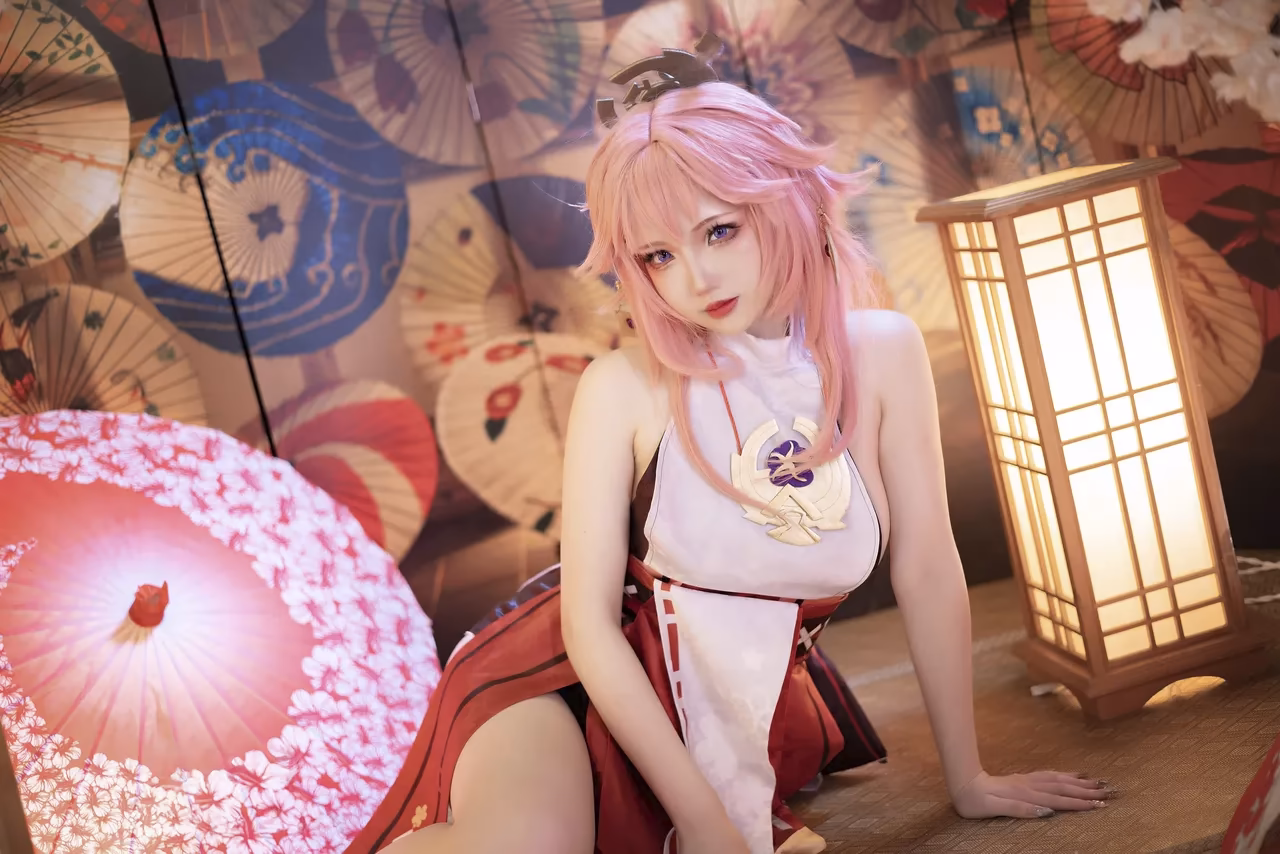 Yuki Astra as Yae Miko — cosplay photo 5 of 60