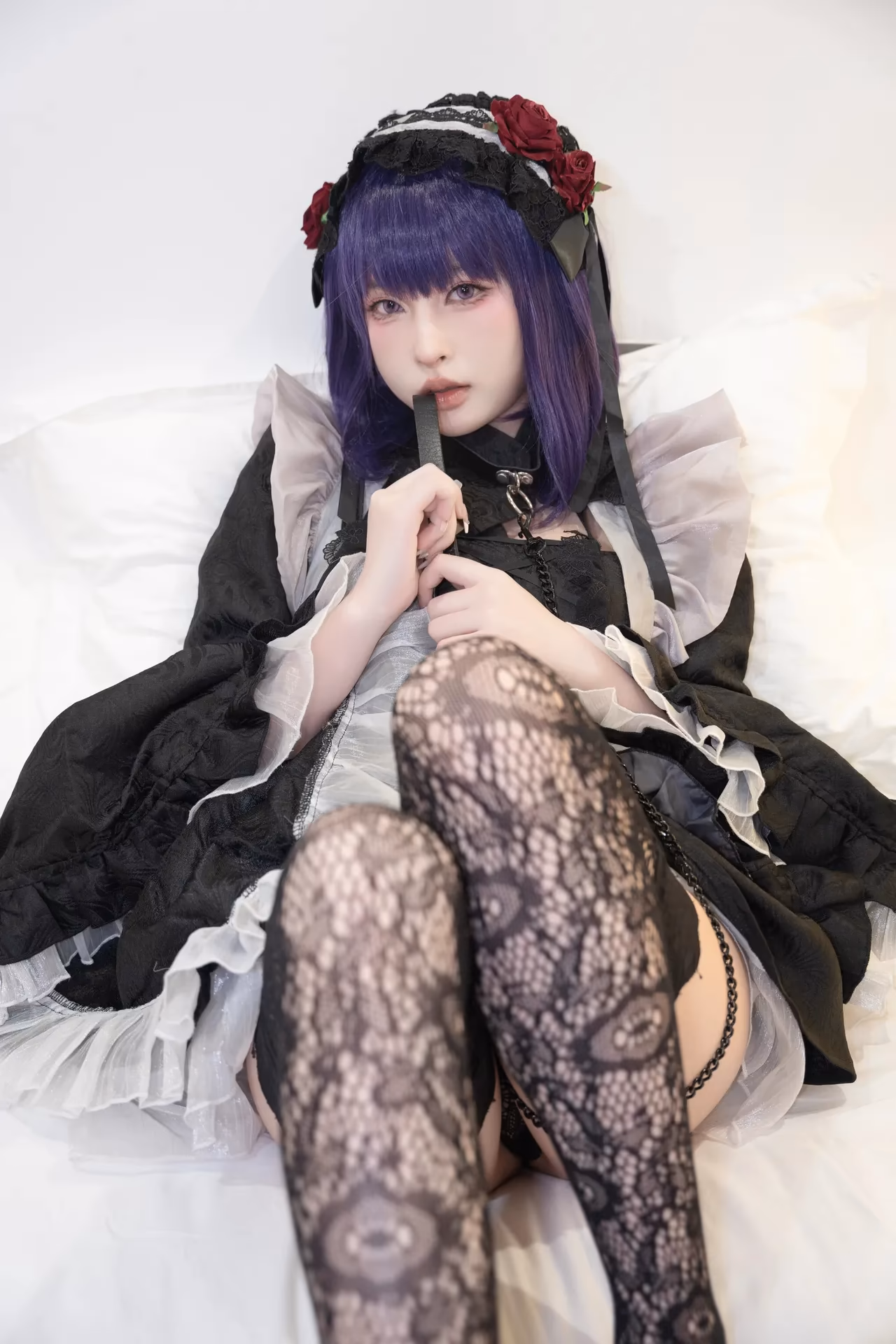 Yuno Shimizu as Shizuku Kuroe — cosplay photo 47 of 94