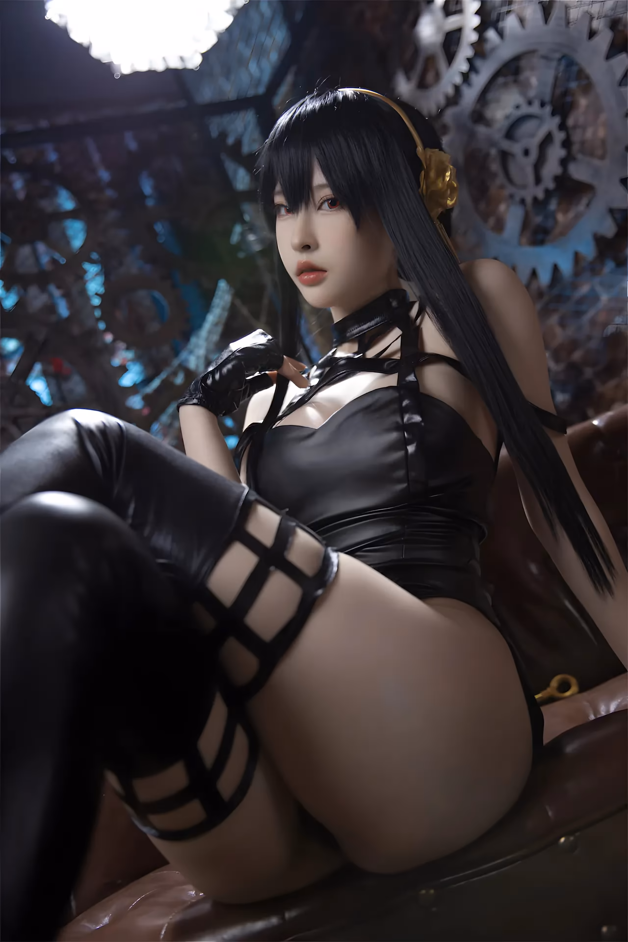 Yuno Shimizu as Yor Forger — cosplay photo 56 of 111