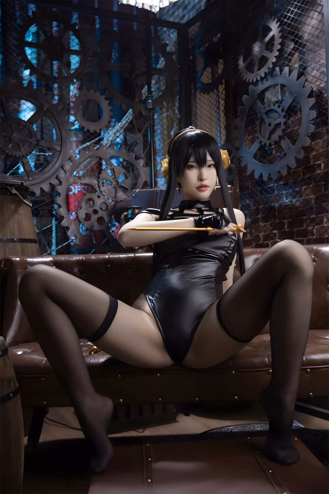 Yuno Shimizu as Yor Forger — cosplay photo 80 of 111