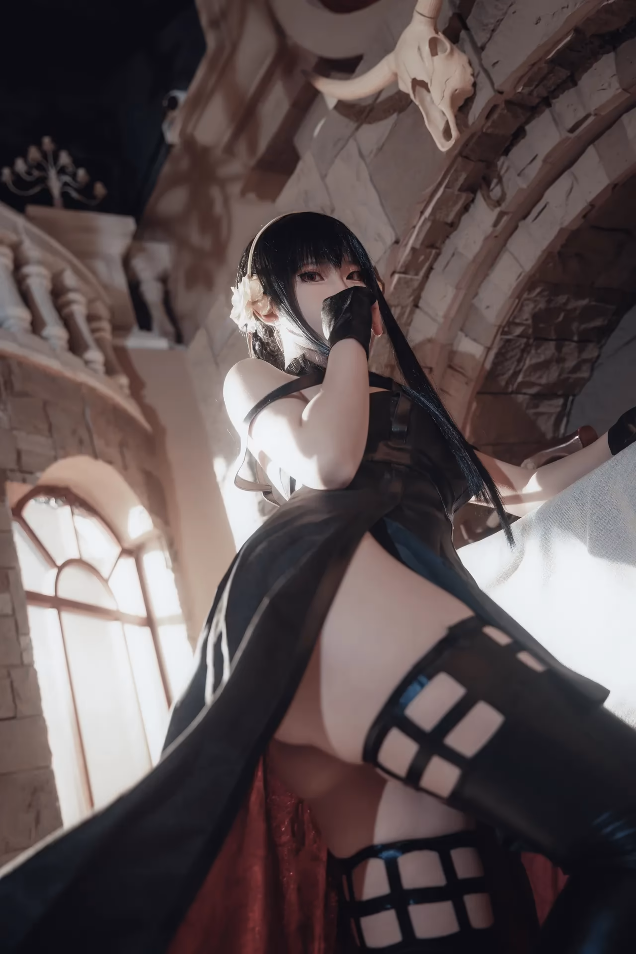 Yuno Shimizu as Yor Forger — cosplay photo 21 of 30