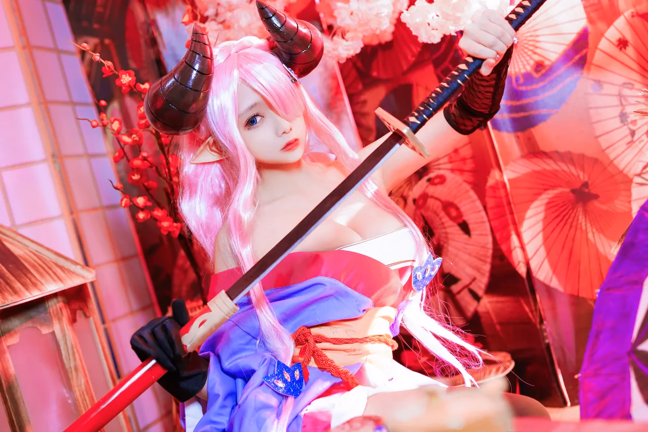 Zhuimingyou as Narmaya — cosplay photo 18 of 38