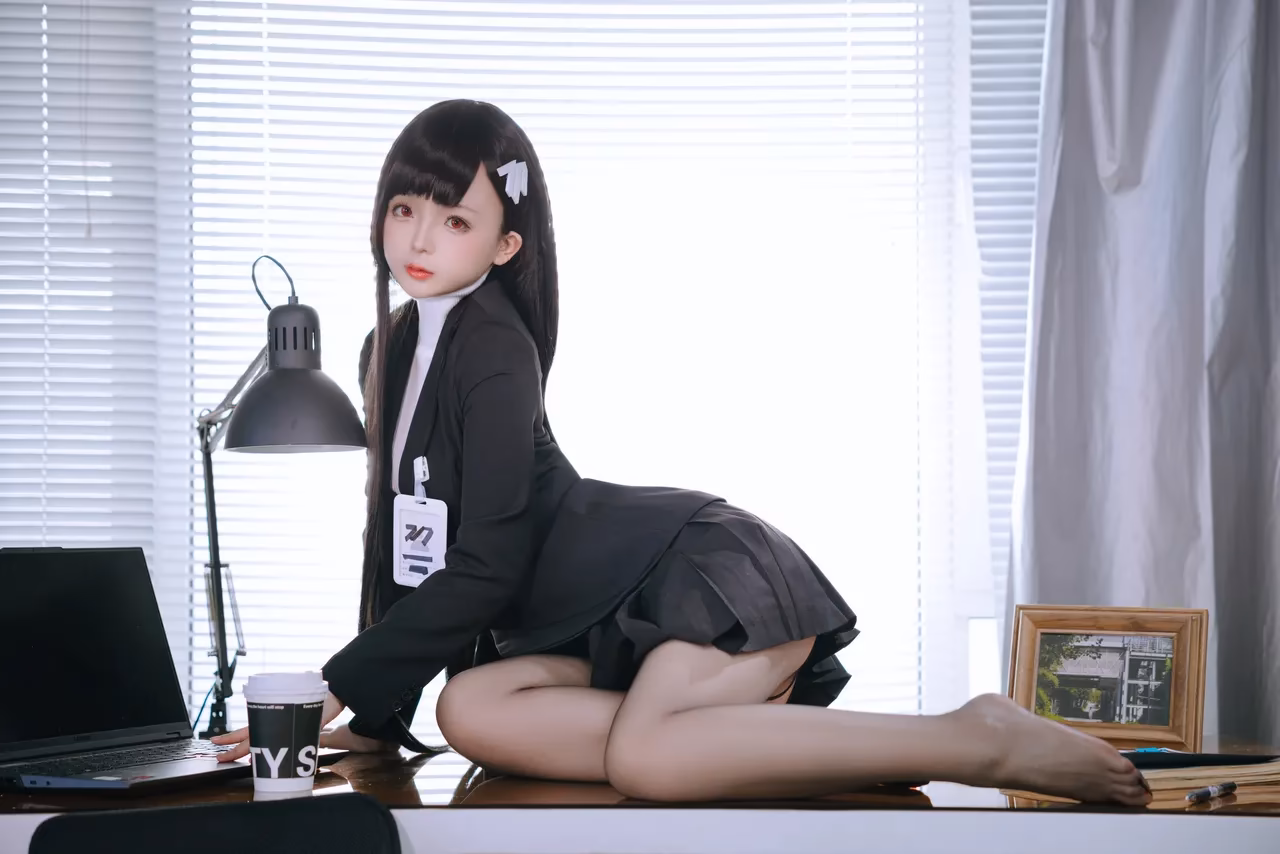 Zhuimingyou as Rio Tsukatsuki — cosplay photo 10 of 154