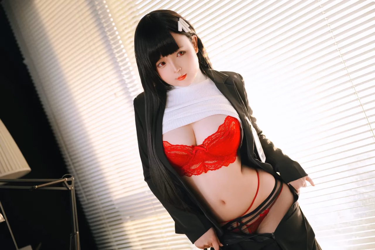 Zhuimingyou as Rio Tsukatsuki — cosplay photo 31 of 154